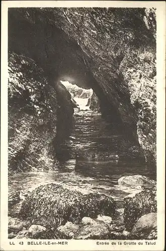 Hoehlen Caves Grottes Talud Belle Ile en Mer Kat. Berge