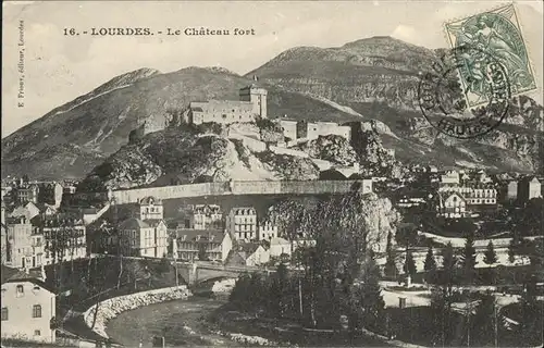 Lourdes Hautes Pyrenees le Chateau fort Kat. Lourdes