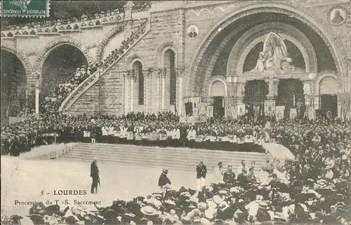 Lourdes Hautes Pyrenees Procession du T. S. Sacrement Kat. Lourdes