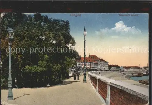 hd04717 Szeged Flusspromenade Tiszaparti setany Kategorie. Szeged Alte Ansichtskarten