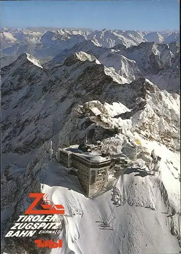 Zugspitze Zugspitzgipfel mit Gipfelrestaurant Alpenhauptkamm Fliegeraufnahme Kat. Garmisch Partenkirchen
