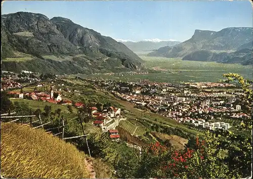 Merano Suedtirol Tirolo verso Bolzano Kat. Merano