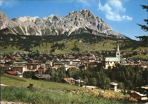 Cortina d Ampezzo Panorama e Dolomiti verso il Monte Cristallo Kat. Cortina d Ampezzo