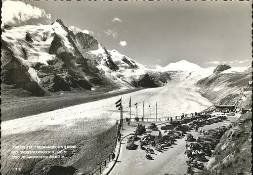 Heiligenblut Kaernten mit Parkplatz Freiwandeck u.Grossglockner Kat. Heiligenblut