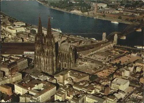 Koeln Rhein mit Dom Kat. Koeln