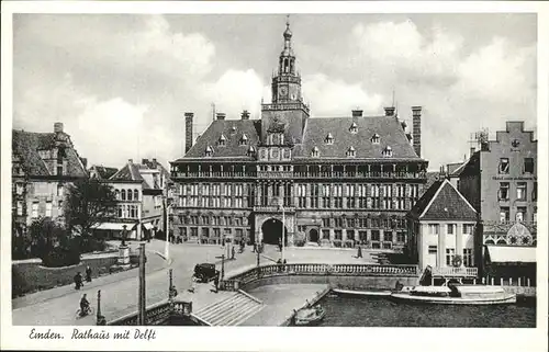 Emden Ostfriesland Rathaus mit Delft / Emden /Emden Stadtkreis