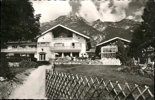 Garmisch Partenkirchen Berggasthof Almhuette am Kramer Suedhang Kat. Garmisch Partenkirchen