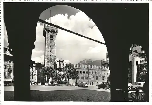 Trento Piazza Duomo con la Torre Grande e Palazzo Pretorio Kat. Trento