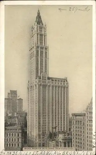 New York City Woolworth Building Cathedral of Commerce / New York /