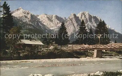 Garmisch-Partenkirchen Loisachbruecke mit Alp- u.Zugspitze / Garmisch-Partenkirchen /Garmisch-Partenkirchen LKR