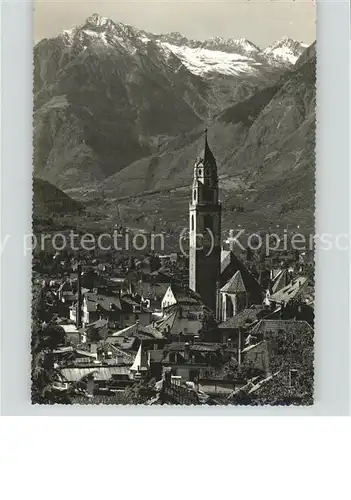 Merano Suedtirol Ortsansicht mit Pfarrkirche Kat. Merano