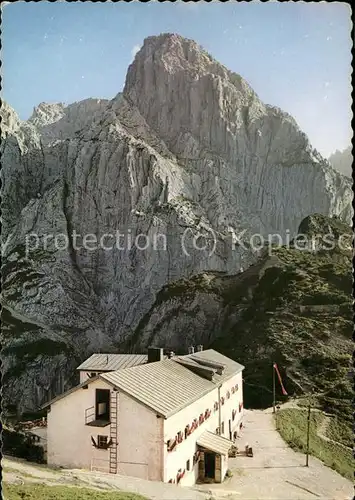 Stripsenjochhaus mit Wilder Kaiser Kat. Wildermieming