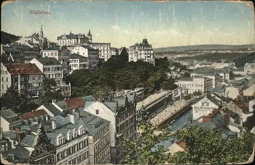 Karlsbad Eger Boehmen Blick ueber die Stadt Muehlbrunnen Kolonnade Kat. Karlovy Vary