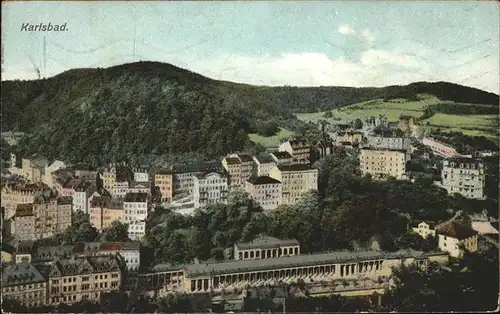 Karlsbad Eger Boehmen Blick ueber die Stadt Muehlbrunnen Kolonnade Kat. Karlovy Vary