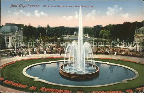 Bad Oeynhausen Blick vom Kurhaus in Kurgarten Fontaene Kat. Bad Oeynhausen