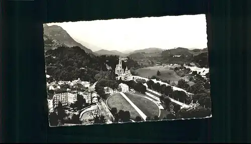 Lourdes Hautes Pyrenees Vue generale des deux Basiliques / Lourdes /Arrond. d Argeles-Gazost