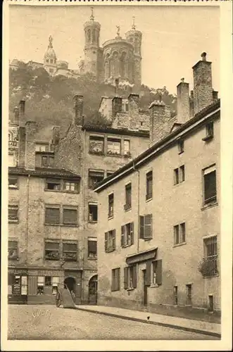 Lyon France Vieilles Maisons au pied de la Colline de Fourviere / Lyon /Arrond. de Lyon