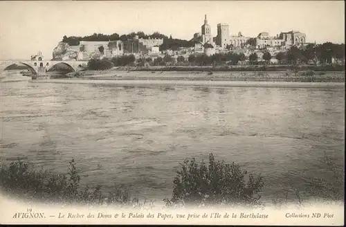 Avignon Vaucluse Le Rocher Doms Palais Papes / Avignon /Arrond. d Avignon