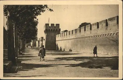 Avignon Vaucluse les Remparts / Avignon /Arrond. d Avignon