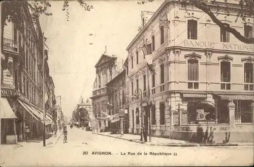 Avignon Rue Repubique