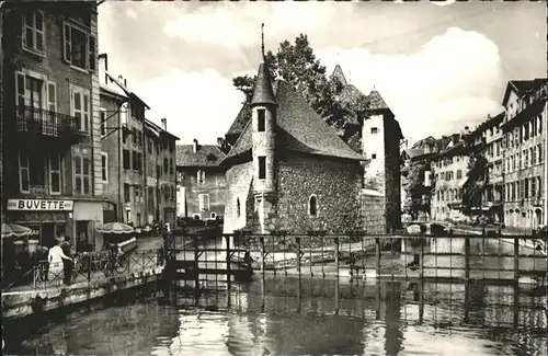 ca15623 Annecy Haute-Savoie Palais de Ille Canal Kategorie. Annecy Alte Ansichtskarten