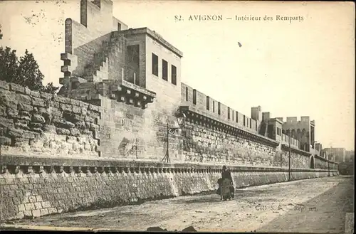 Avignon Vaucluse Interieur des Remparts / Avignon /Arrond. d Avignon