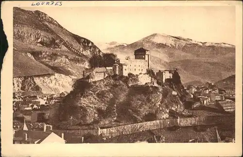 Lourdes Hautes Pyrenees Chateau Fort / Lourdes /Arrond. d Argeles-Gazost