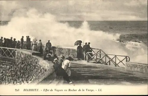 Biarritz Pyrenees Atlantiques Biarritz Rocher Vierge * / Biarritz /Arrond. de Bayonne