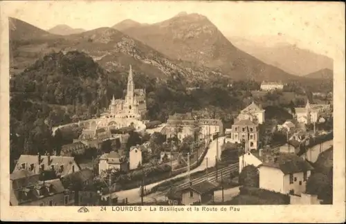 Lourdes Hautes Pyrenees Lourdes Route Pau Basilique Basilika x / Lourdes /Arrond. d Argeles-Gazost