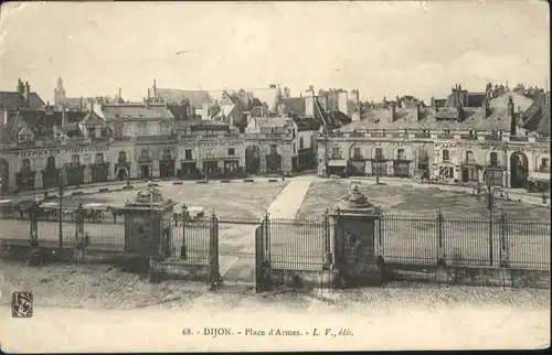 Dijon Cote d Or Dijon Place d Armes * / Dijon /Arrond. de Dijon
