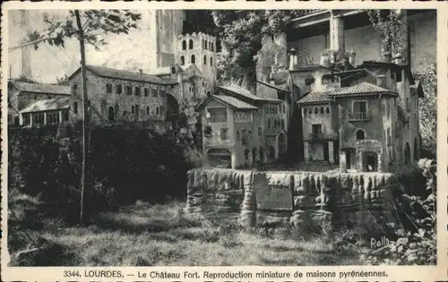 Lourdes Hautes Pyrenees Lourdes Schloss * / Lourdes /Arrond. d Argeles-Gazost