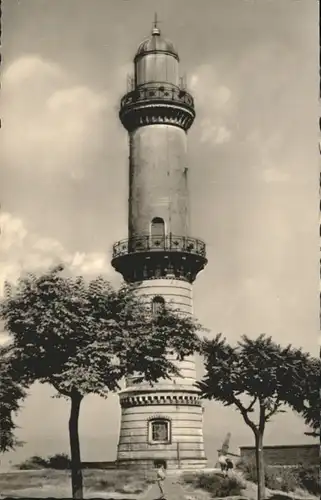 Warnemuende Ostseebad Warnemuende Leuchtturm * / Rostock /Rostock Stadtkreis