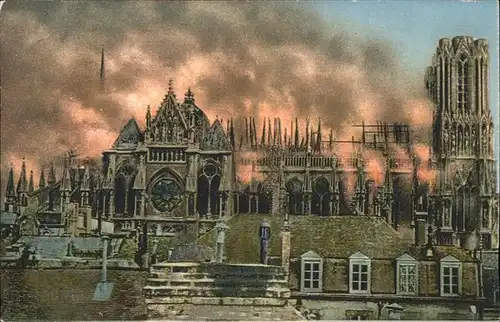 Reims Cathedrale pendant l Incendie Kat. Reims