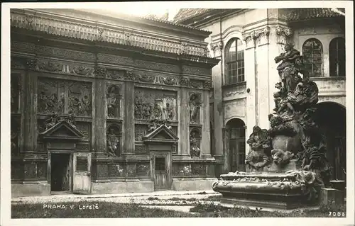 Praha Wandrelief Skulptur Kat. Tschechische Republik