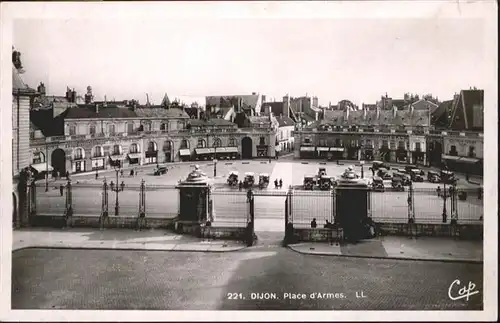 Dijon Place d'Armes *