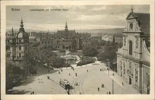 Bruenn Brno Lazanskyplatz mit deutschem Haus Strassenbahn  / Brno /Brno-mesto