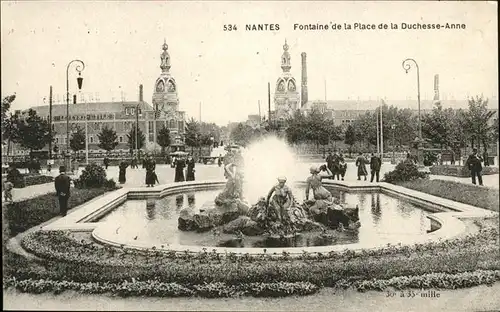 Nantes Loire Atlantique Fontaine de la Place de la Duchesse-Anne / Nantes /Arrond. de Nantes