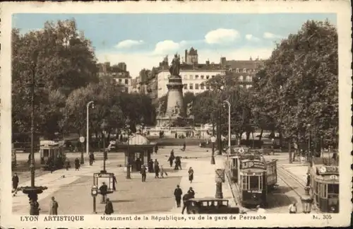 Lyon Strassenbahn Monument Republique Gare Perrache *