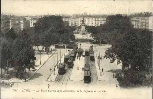 Lyon Strassenbahn Place Carnot Monument Republique x