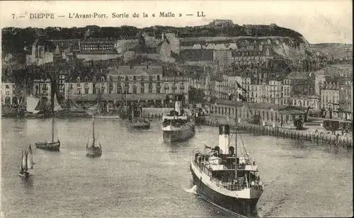 Dieppe Avant Port Malle Dampfer x