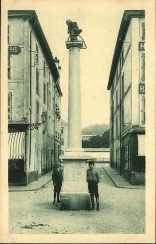 Epinal Statue Pinau *