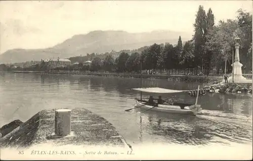 Evian-les-Bains Sortie de Bateau *