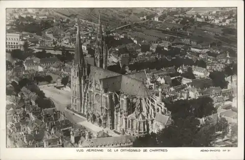 Chartres Fliegeraufnahme Cathedrale *