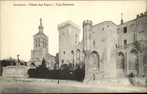 Avignon Palais des Papes *