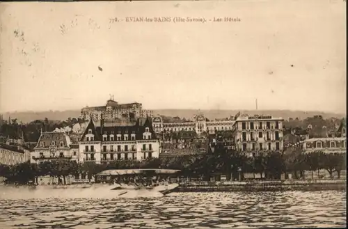 Evian-les-Bains Hotel x