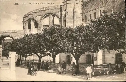 Lourdes les Piscines x