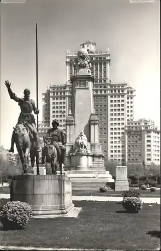 Madrid Monumento Cervantes Edificio Espana *