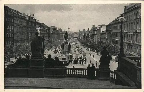 Prag Prahy Prague Vaclavske namesti Wenzelsplatz Mahnmal Reiterdenkmal Strassenbahn Skulptur Kat. Praha