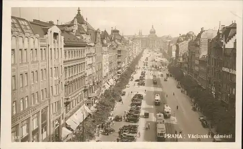 Prag Prahy Prague Vaclavske namesti Wenzelsplatz Strassenbahn Nationalmuseum Kat. Praha