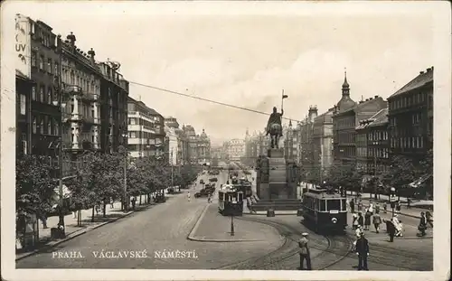 Prag Prahy Prague Vaclavske namesti Wenzelsplatz Mahnmal Reiterdenkmal Strassenbahn Kat. Praha